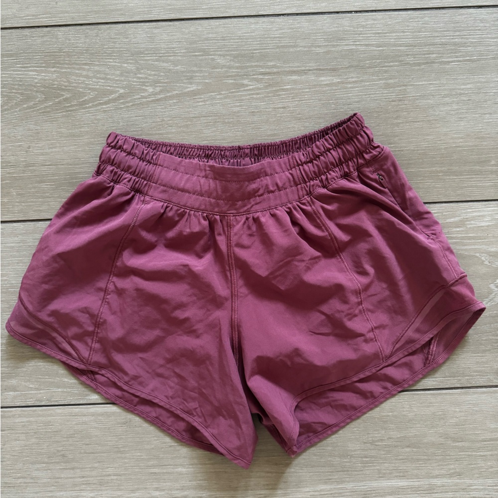 Lululemon Hotty Hot 4inch